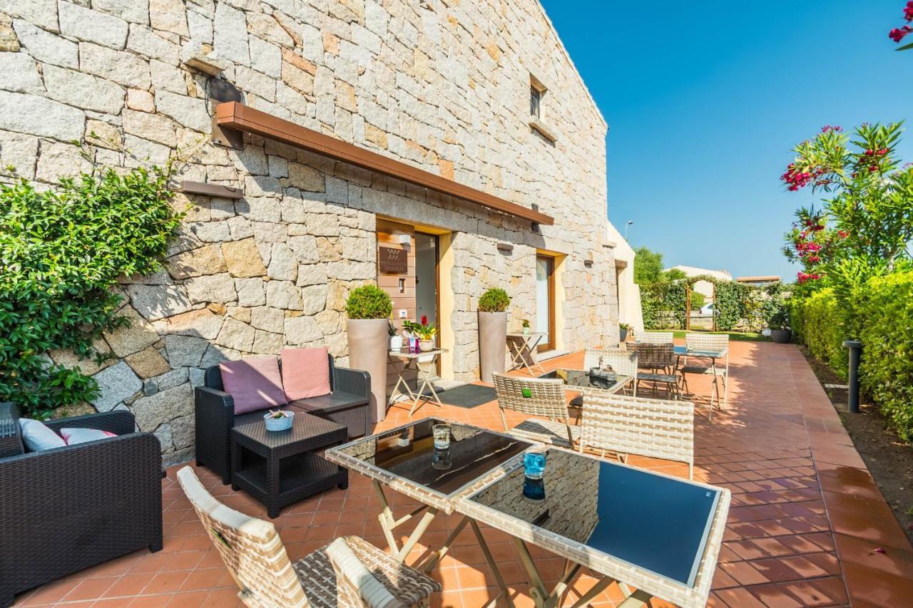 Relais Del Borgo- Domo Hotel Porto San Paolo  Exterior foto
