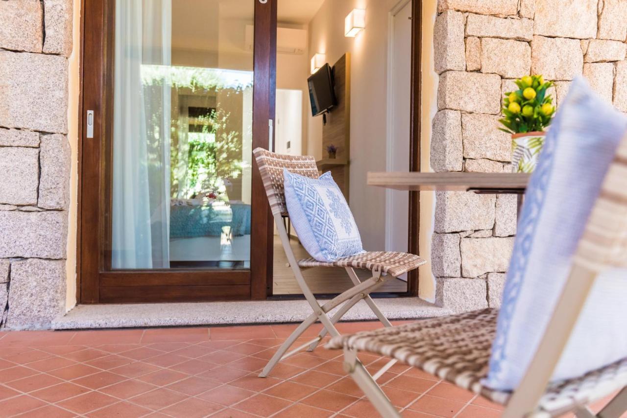 Relais Del Borgo- Domo Hotel Porto San Paolo  Exterior foto
