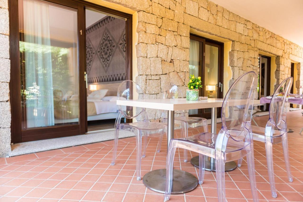 Relais Del Borgo- Domo Hotel Porto San Paolo  Exterior foto