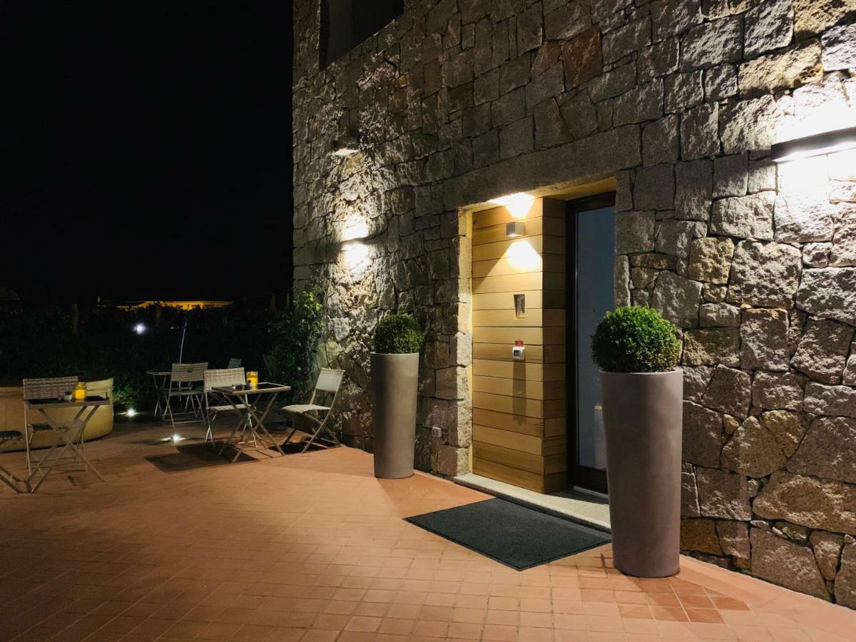 Relais Del Borgo- Domo Hotel Porto San Paolo  Exterior foto