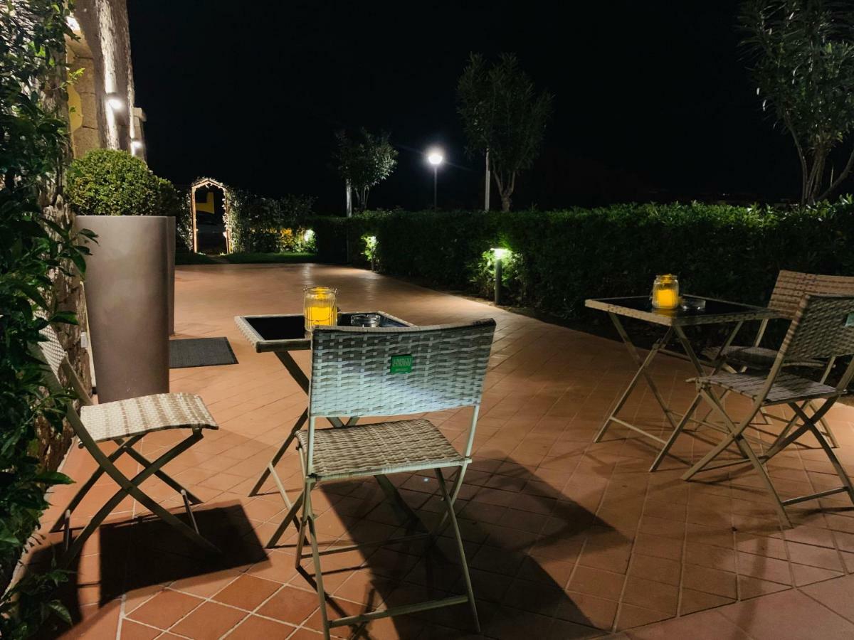 Relais Del Borgo- Domo Hotel Porto San Paolo  Exterior foto